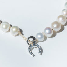 Load image into Gallery viewer, Punk pearls