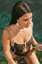 Load image into Gallery viewer, Jennie pearls

